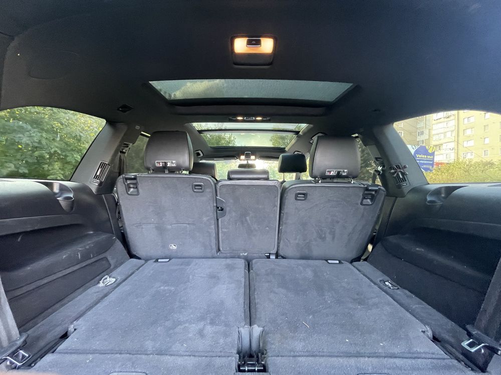 Audi Q7 (2013 рік)
