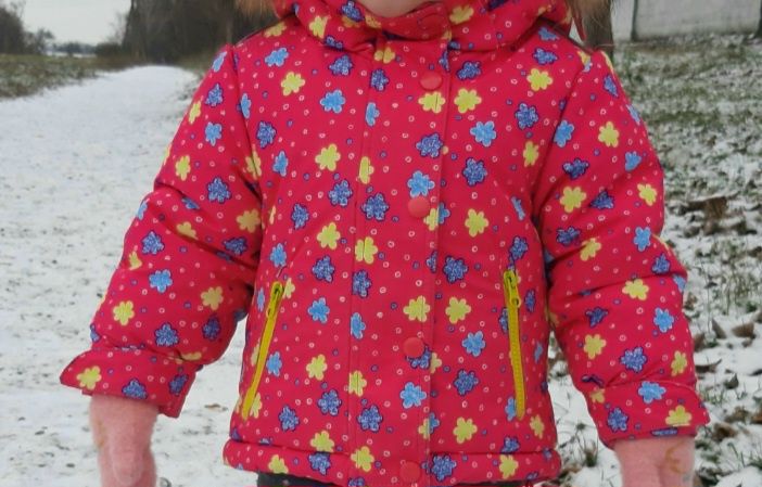 Продам зимовий комбінезон для дівчинки 74-80см