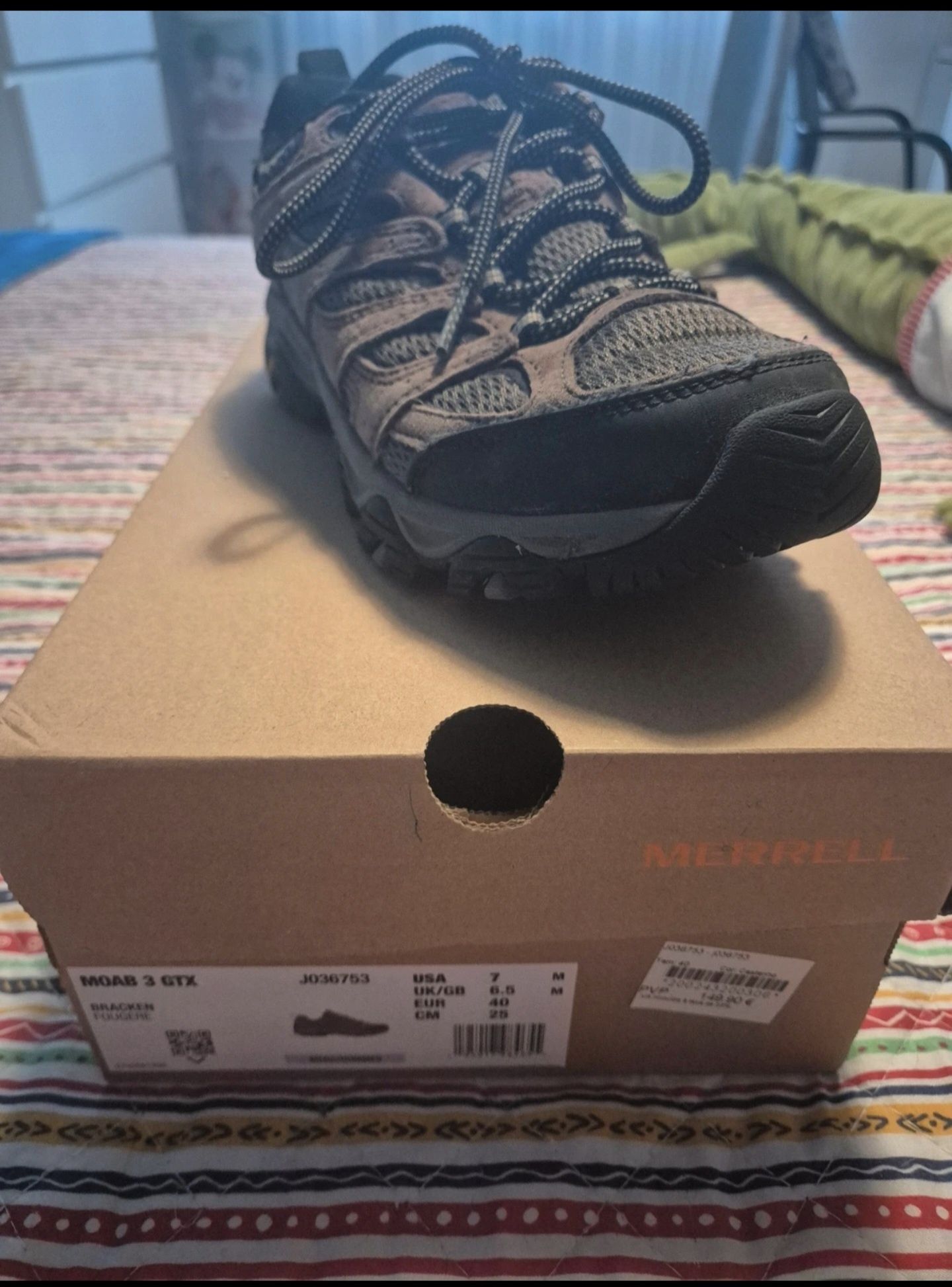 Sapatilha bota Merrell