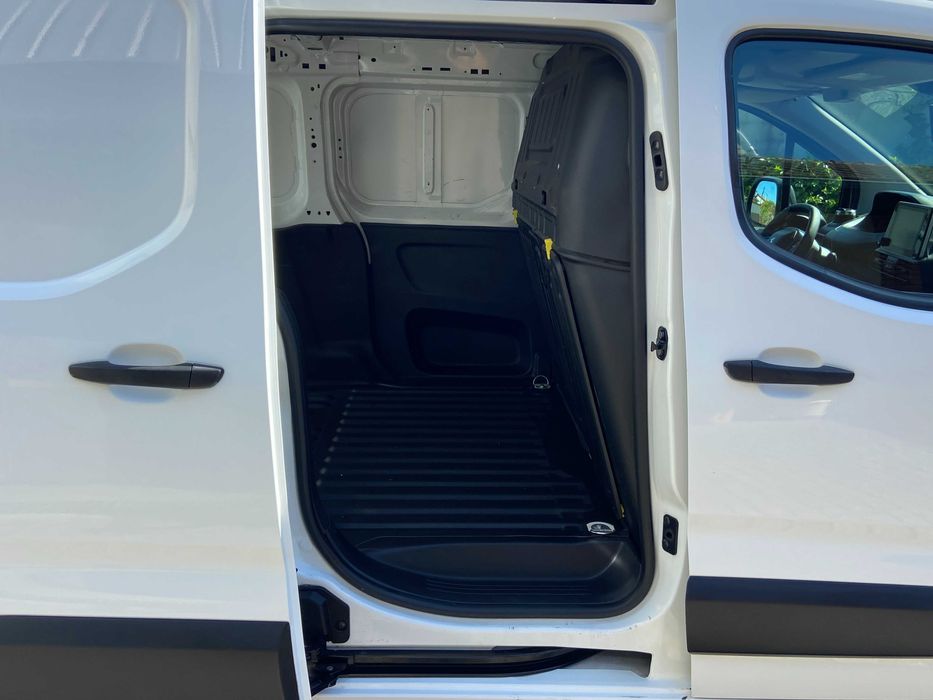 Peugeot Partner 1.6 HDi 100 CV L2 LONGA GPS   NACIONAL