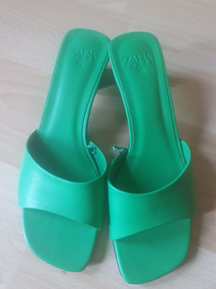 Klapki Zara 38 zielone
