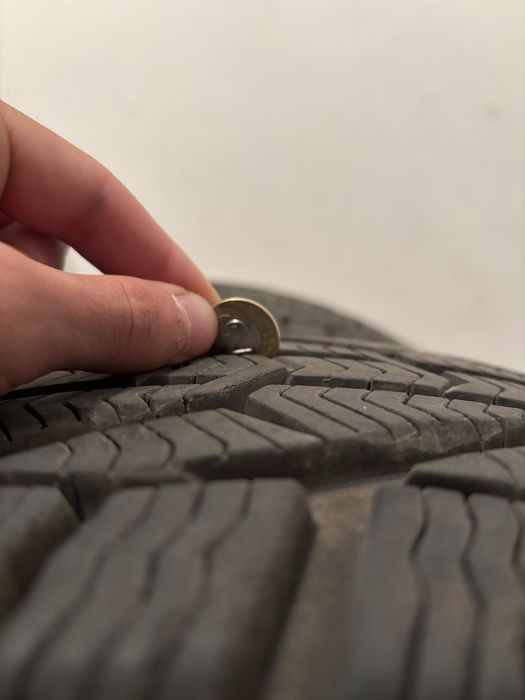 Opony zimowe 205/45 R17 2024 Kormoran Snow