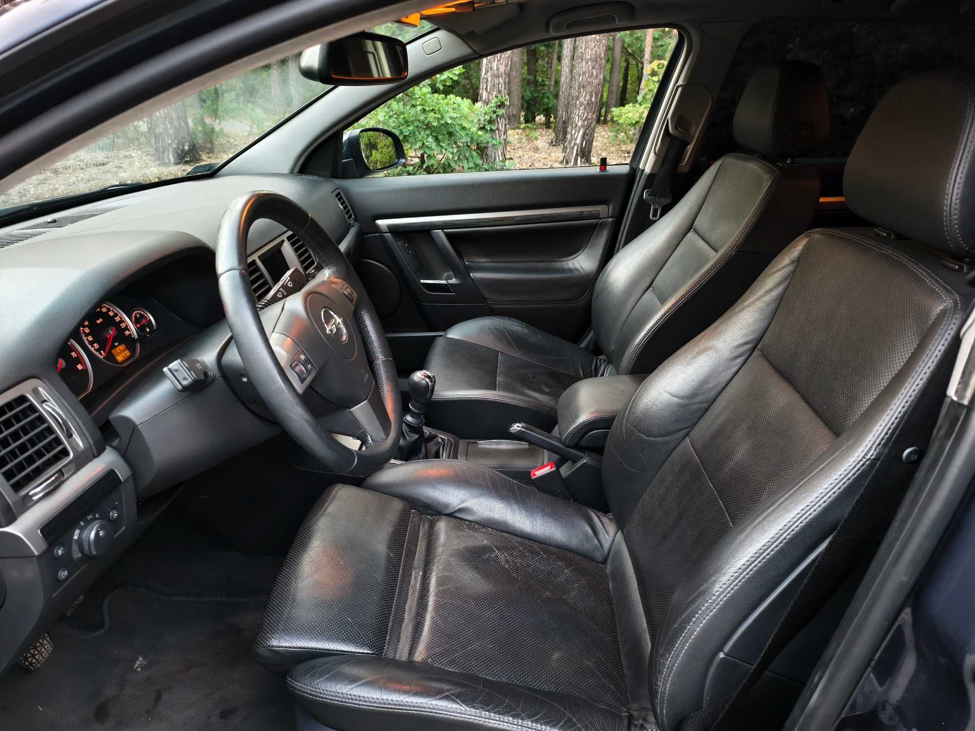 Opel Signum 2.0T 2006r.
