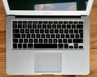 Laptop MacBook Air 7,2 A1466 13"– Intel Core i5 1,6 4GB, 128GB