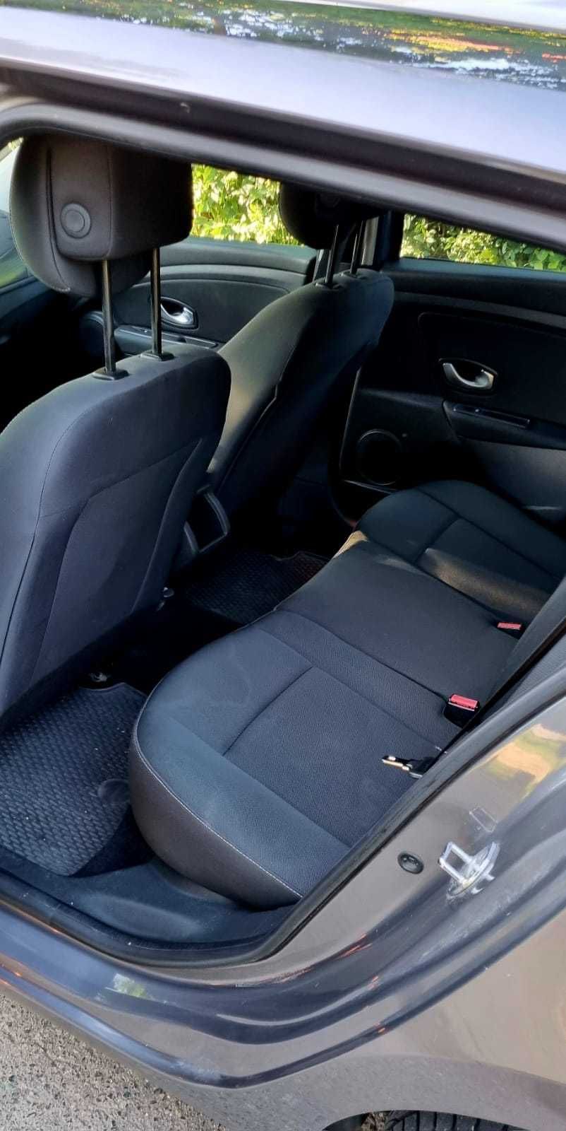Samochód osobowy Renault Megane 3