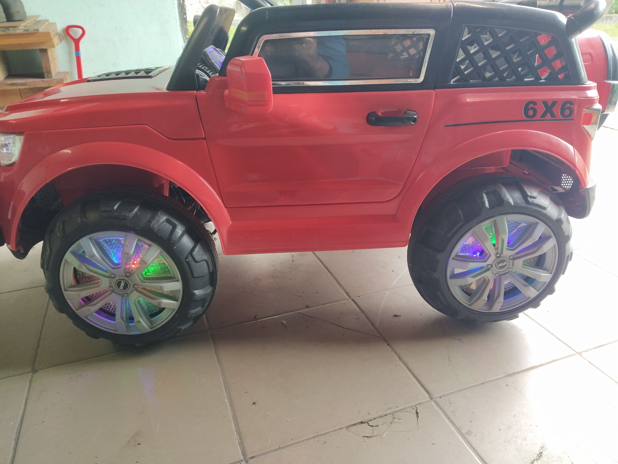 Електромобіль Just Drive JEEP GRAND-RS3 Червоний