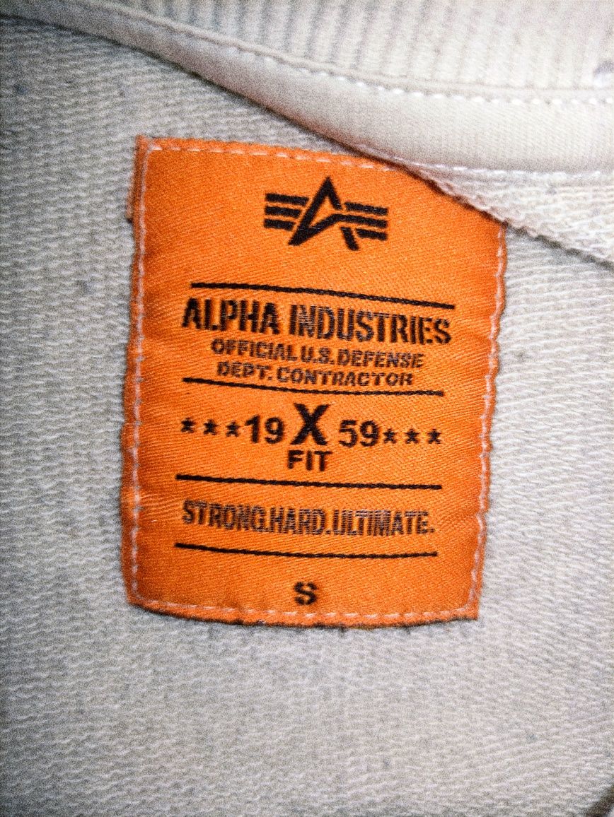 Кофта(свит шот)alpha industries состояние 10/10,