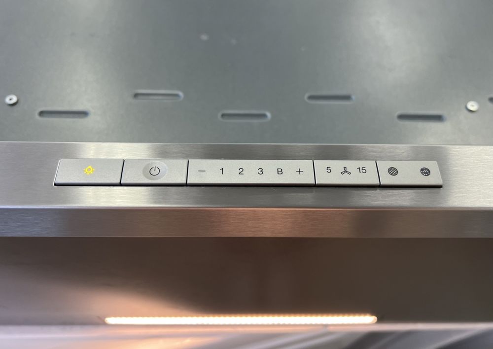 Витяжка Miele DAS 4620