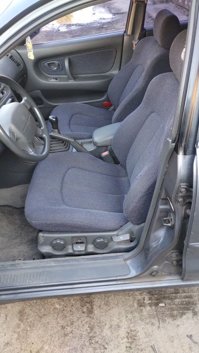 Mitsubishi galant 1993р. на запчастини.