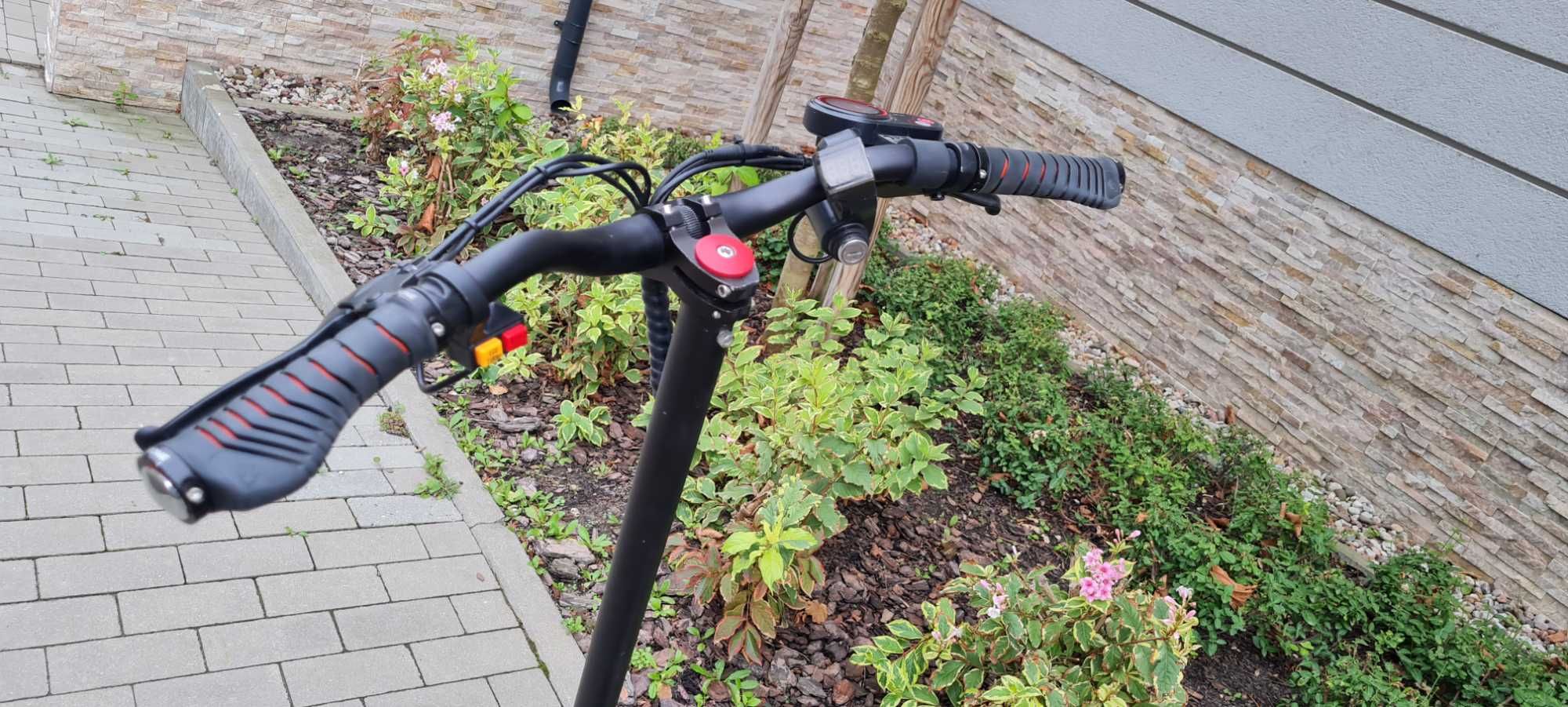 Hulajnoga motus pro 10 sport