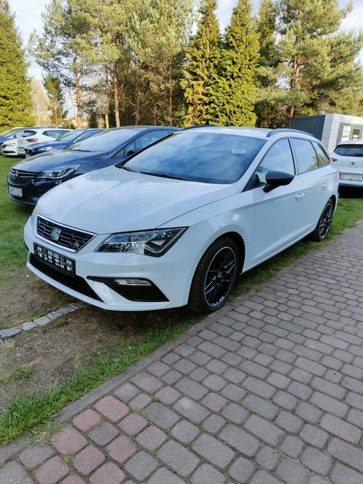 Wynajem wypożyczalnia samochodów