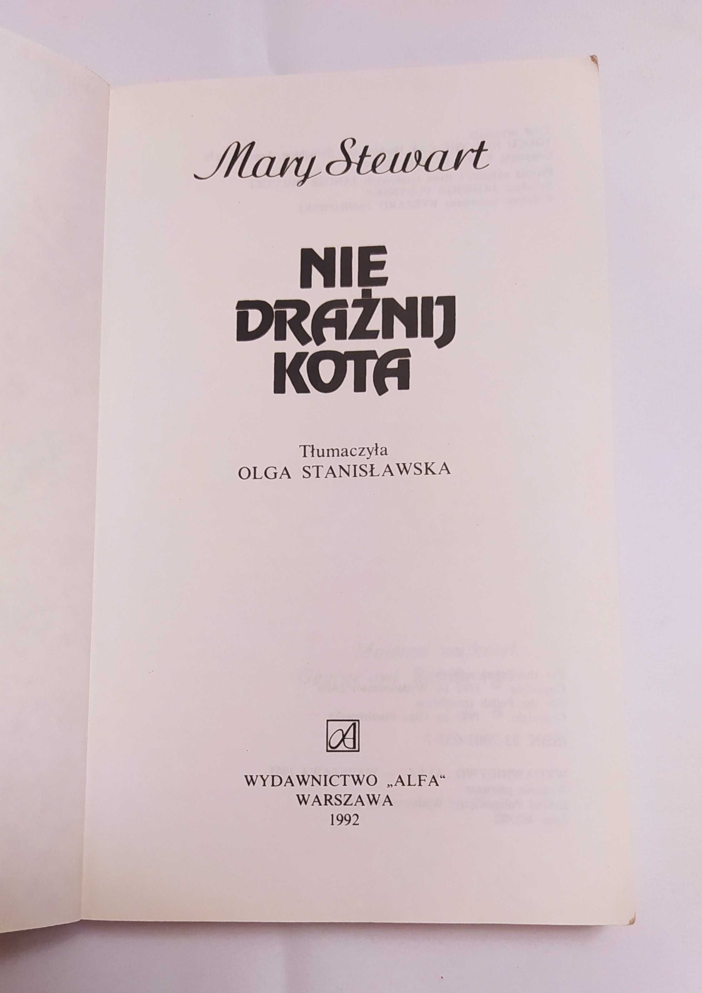 Nie drażnij kota – Mary Stewart