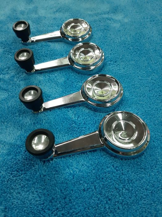 Ручки хром стеклоподьеников ВАЗ 2103 , 2106