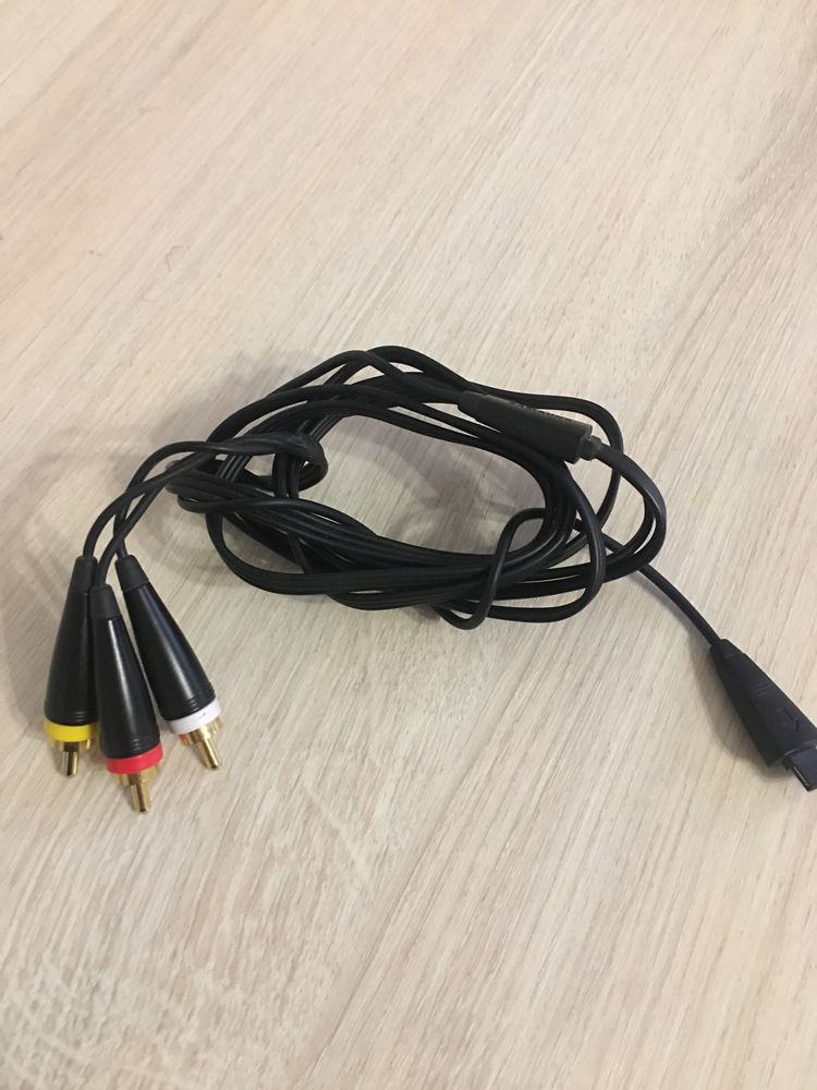 Кабель мультимедійний Samsung 3RCA 1,8 м