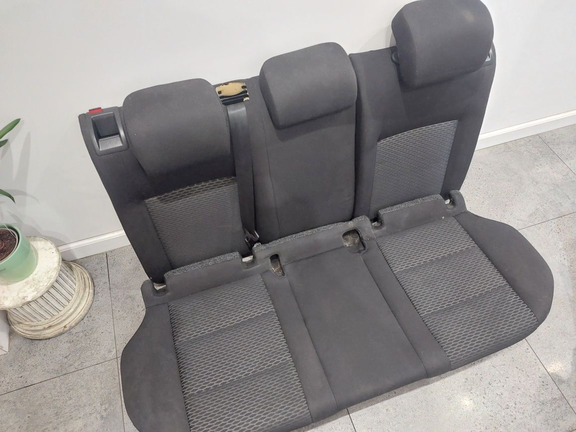 Fotele kanapa VW VI HB 5D materiałowe