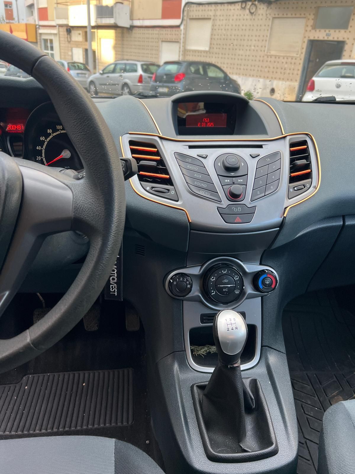 Ford fiesta 1.4 TDCi