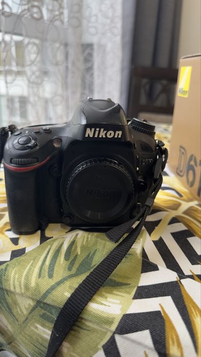 Продам повнокадровий (full frame) фотоапарат Nikon D610