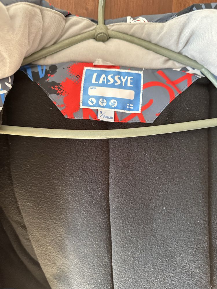 Курточка зимова Lassye