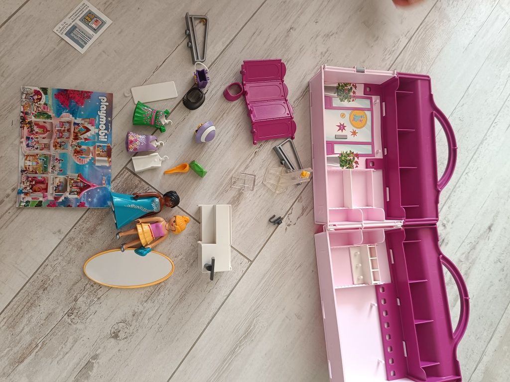 Playmobil przenośny butik z ubraniami