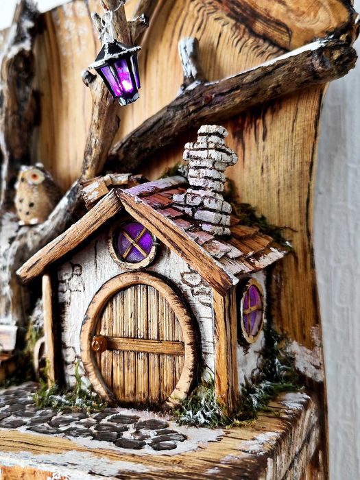 Ключниця сувенірна з деревини