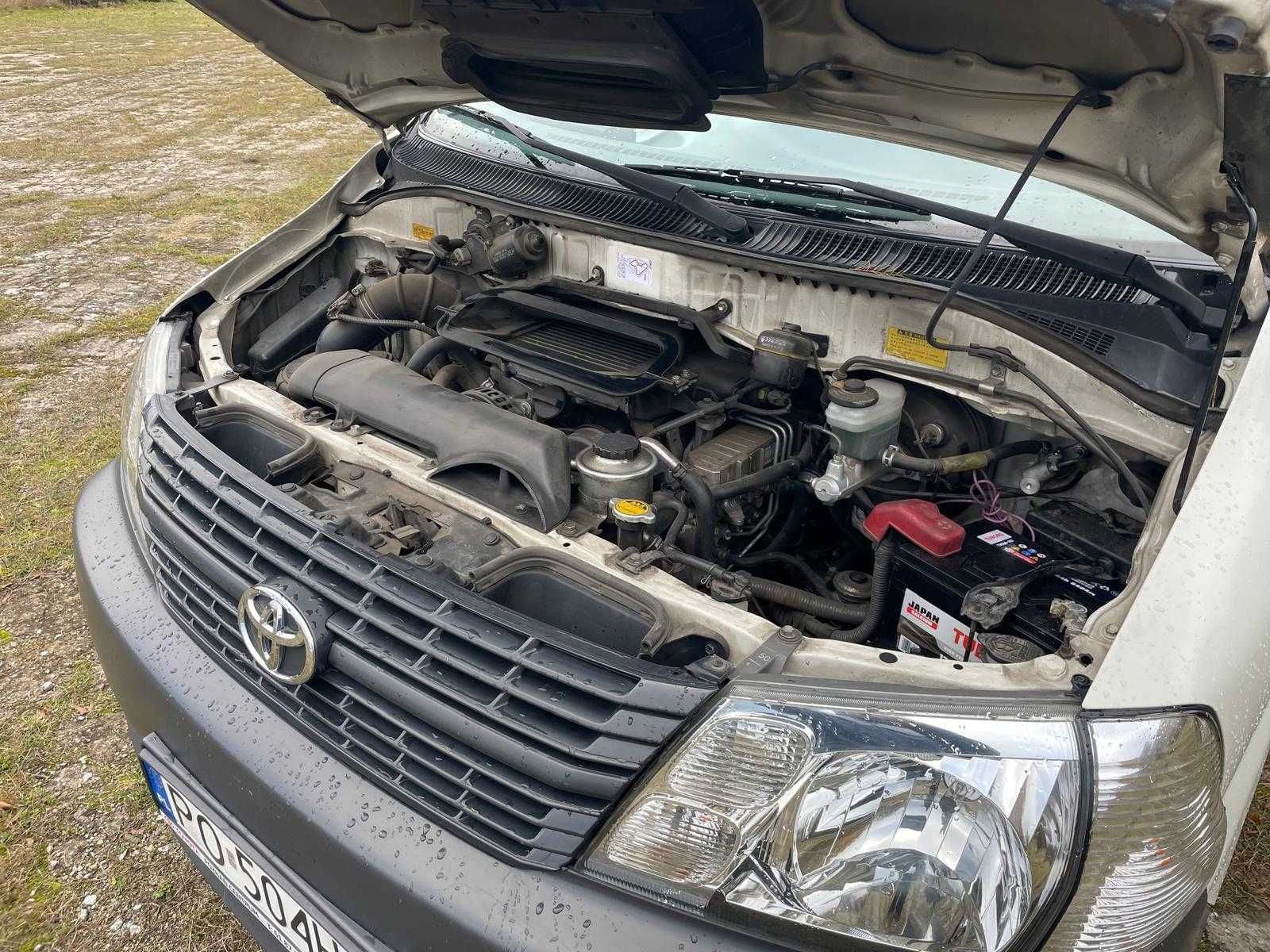 Samochód ciężarowy marki
Toyota Hiace Van 2,5 TYP: H1,