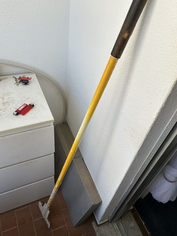 Raspador usado em bom estado