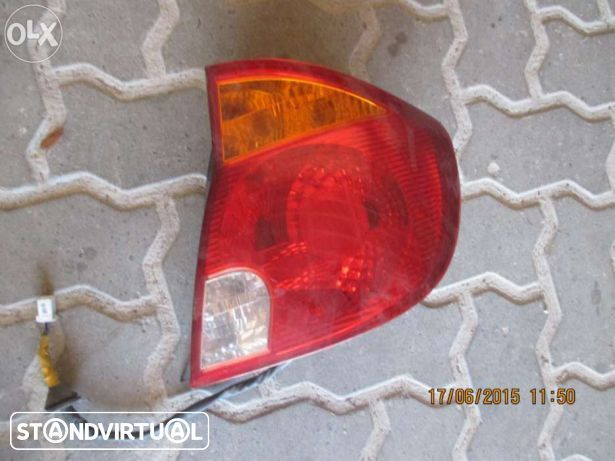 Farol traseiro hyundai accent