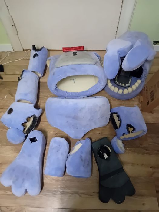 Kostium Withered Bonnie z FNAF