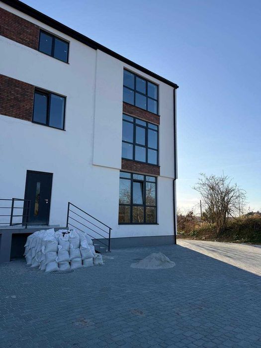 Продаж 2 к + кухня вітальня квартири в смт Запитів БЕЗ КОМІСІЇ. єОселя