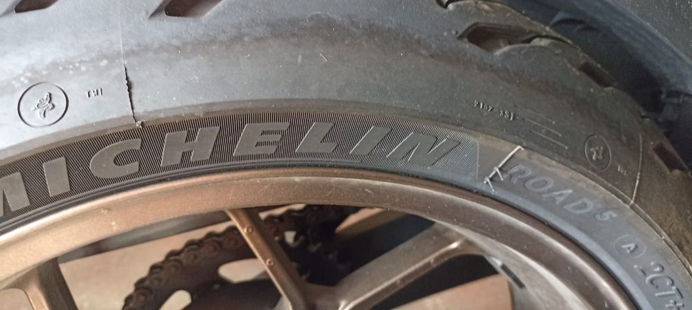 Honda CB650R 2020 / Apenas 9.523 km