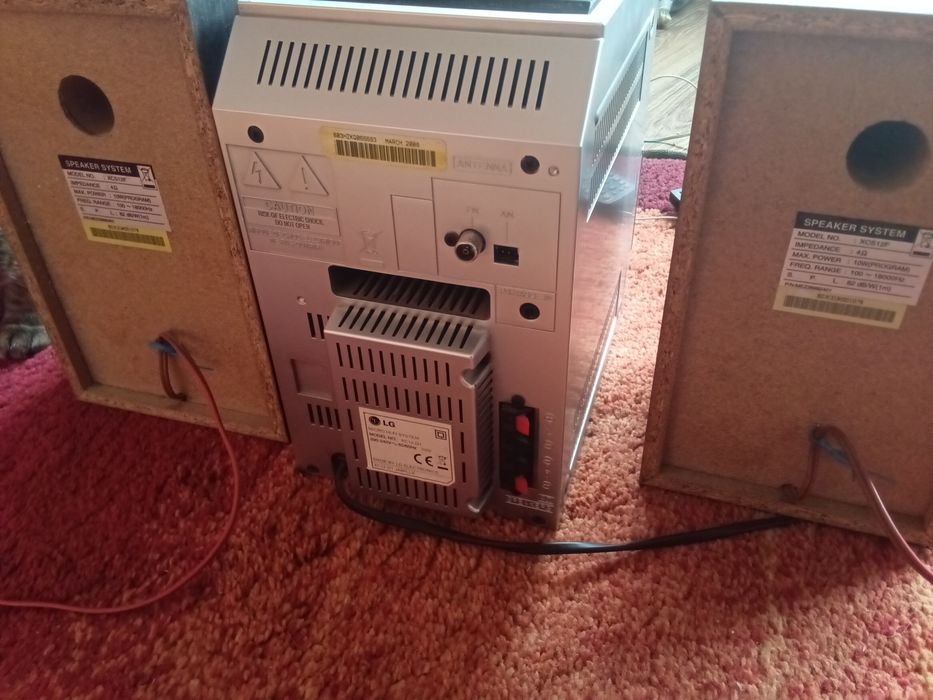 Mini mikro wieża LG pilot