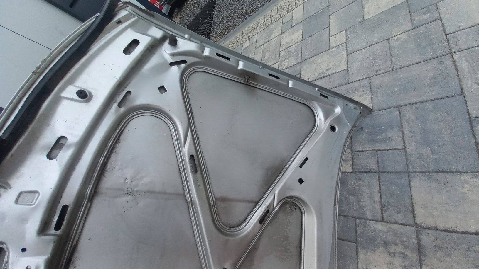 Seat Leon 1 toledo 2 maska pokrywa srebrna ls7n