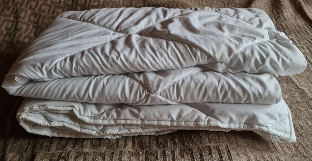 Одеяло JYSK 135×200см