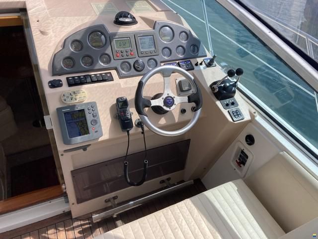 Barco Sealine S29 - 2005 ou troco por lancha ou mota de aguade valor i