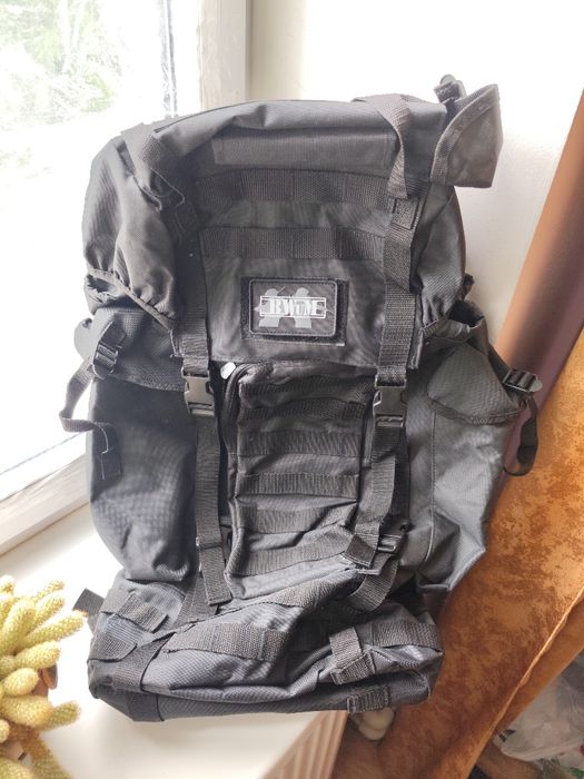 Тактичний рюкзак з Німеччини,60 літрів
