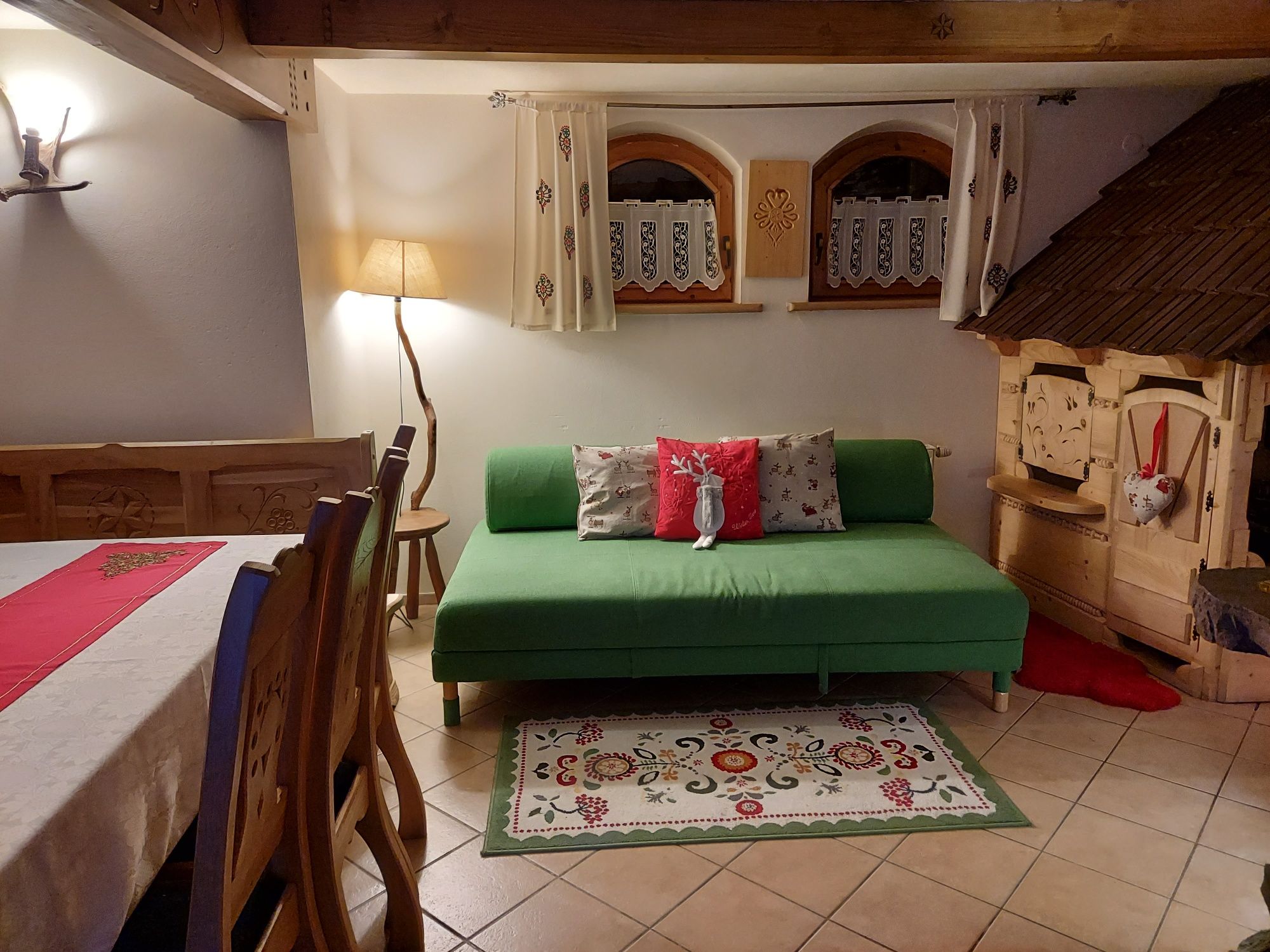 Komfortowy domek w Zakopanem. Jacuzzi, 4 sypialnie, kominek.