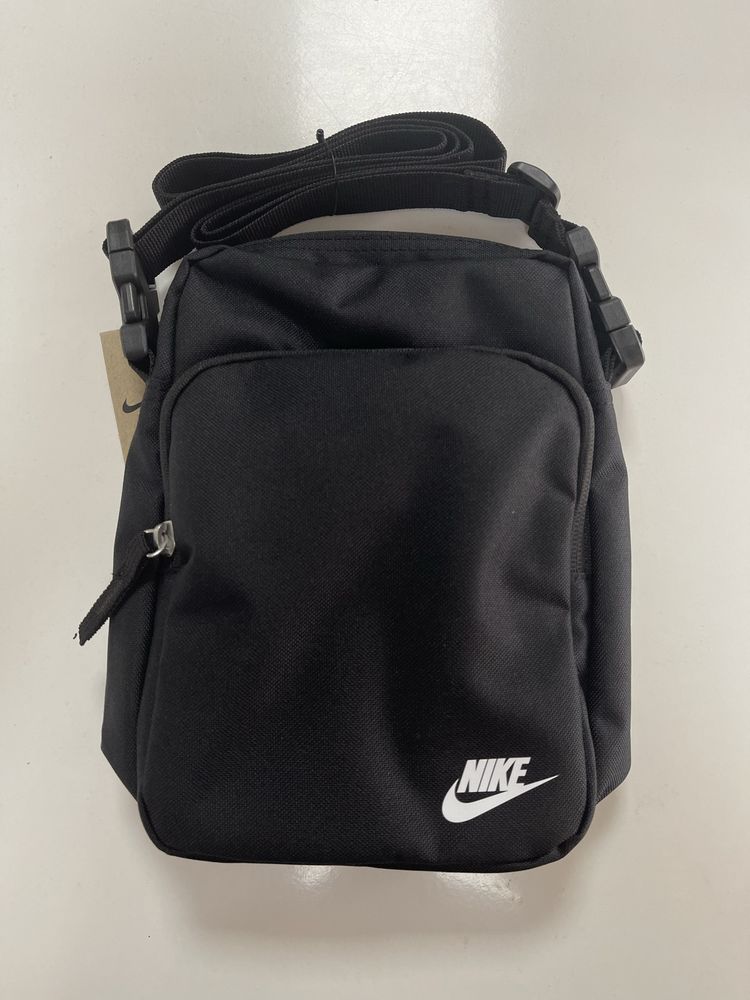 Сумка через плече Nike | DB0456-010