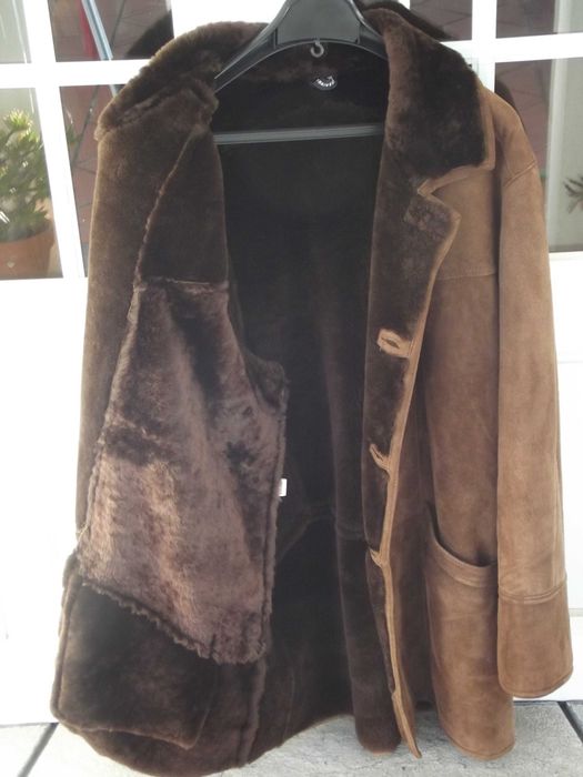 Casaco de homem em pele novo preço