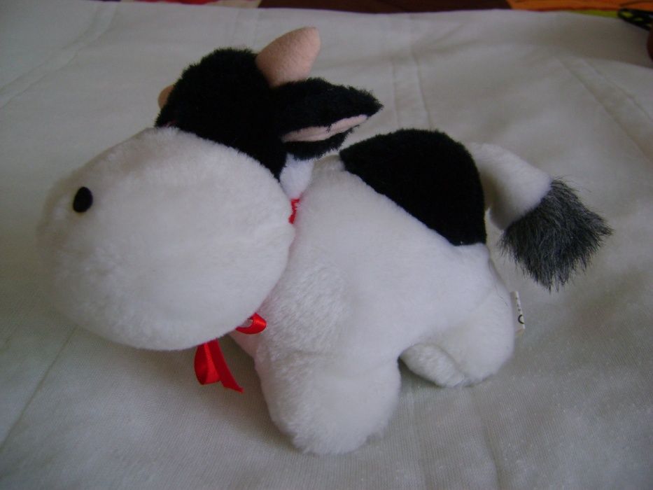 vários peluches -