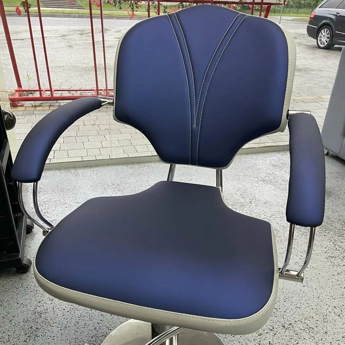 Ремонт перукарських крісел фірм Панда і Айяла,ремонт любих меблів