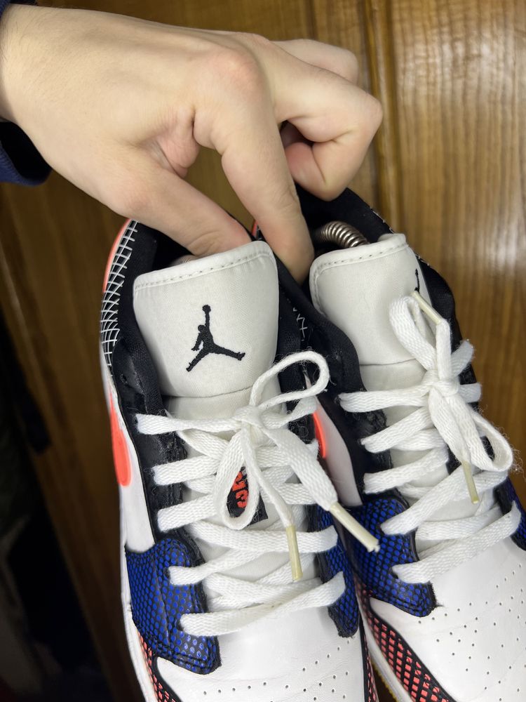 Кроссовки из натуральной кожи Nike air Jordan 1 low низкие оригинал 38