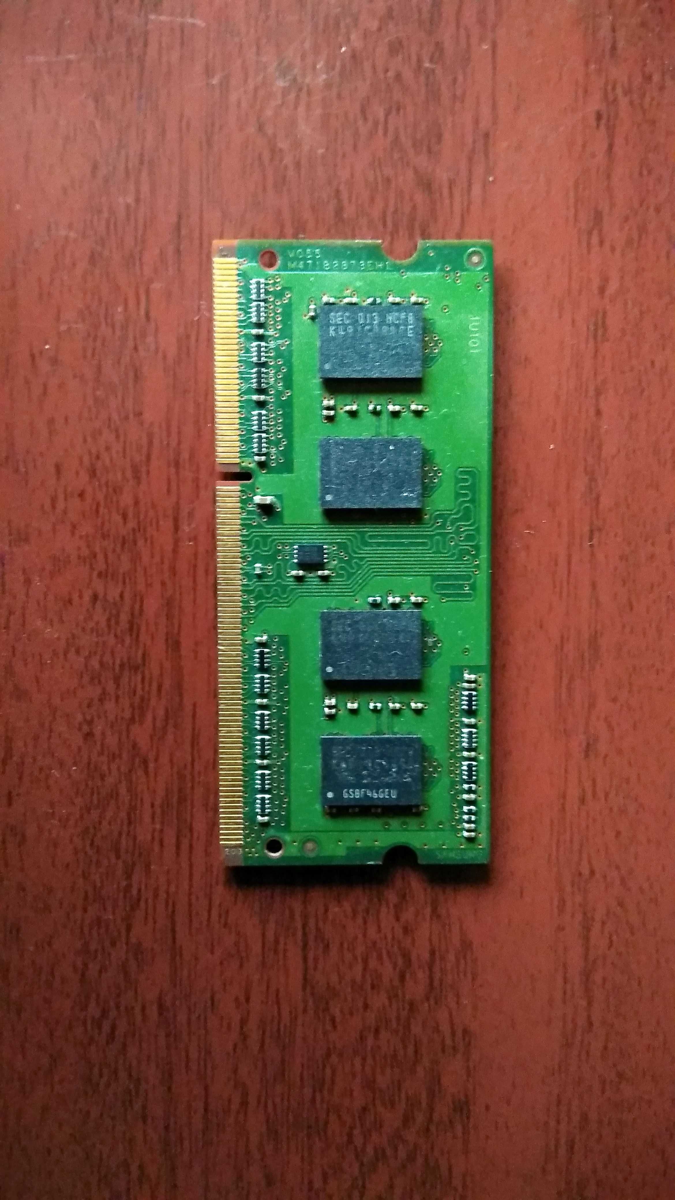 Оперативная память SODIMM Samsung 1GB 1333MHz DDR3 (M471B2873EH1-CH9)