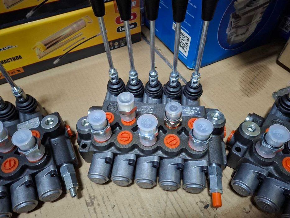 Гидрораспределитель болгарский на КУН МТЗ, ЮМЗ, Т16, К700, Т150, Т40