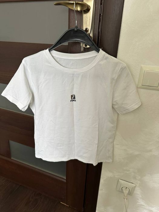 Одяг все за 300 грн