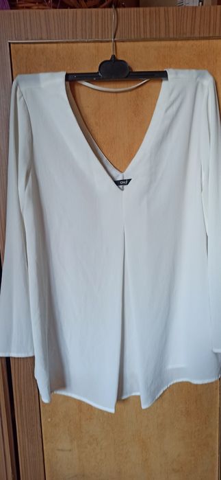 Блузки        женские