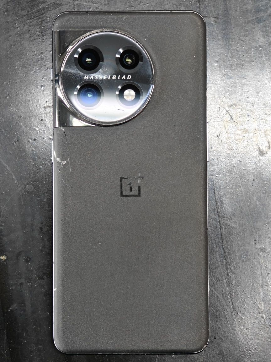OnePlus 11 5G 16/256 кирпіч не запускається
