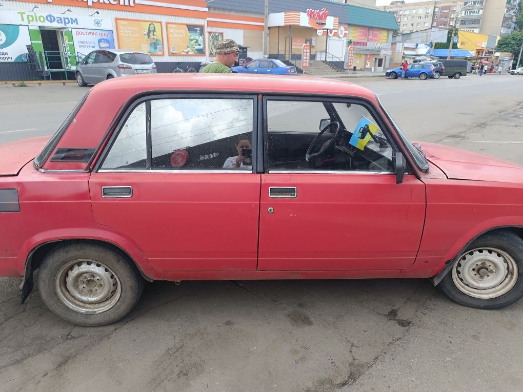 Продам машину Жигули