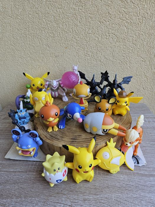 Lote de 19 Figuras Pokémon – Mix Geração Clássica & Moderna
