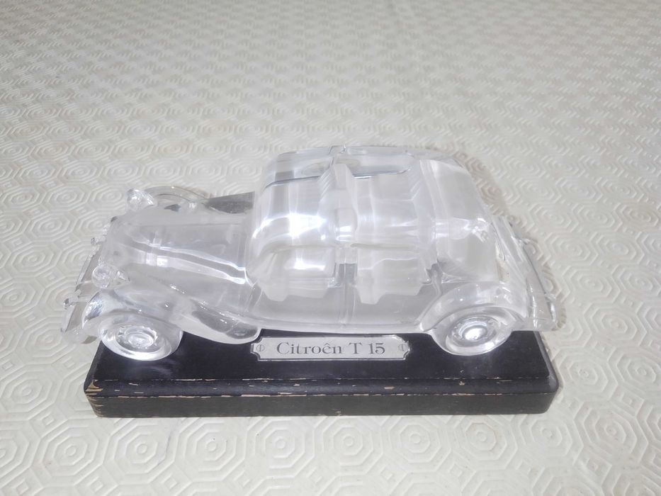 Carro de vidro antigo um citroen