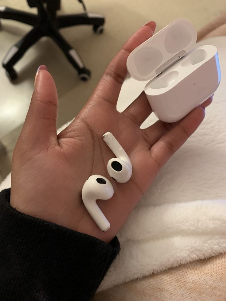 Навушники Apple AirPods 3